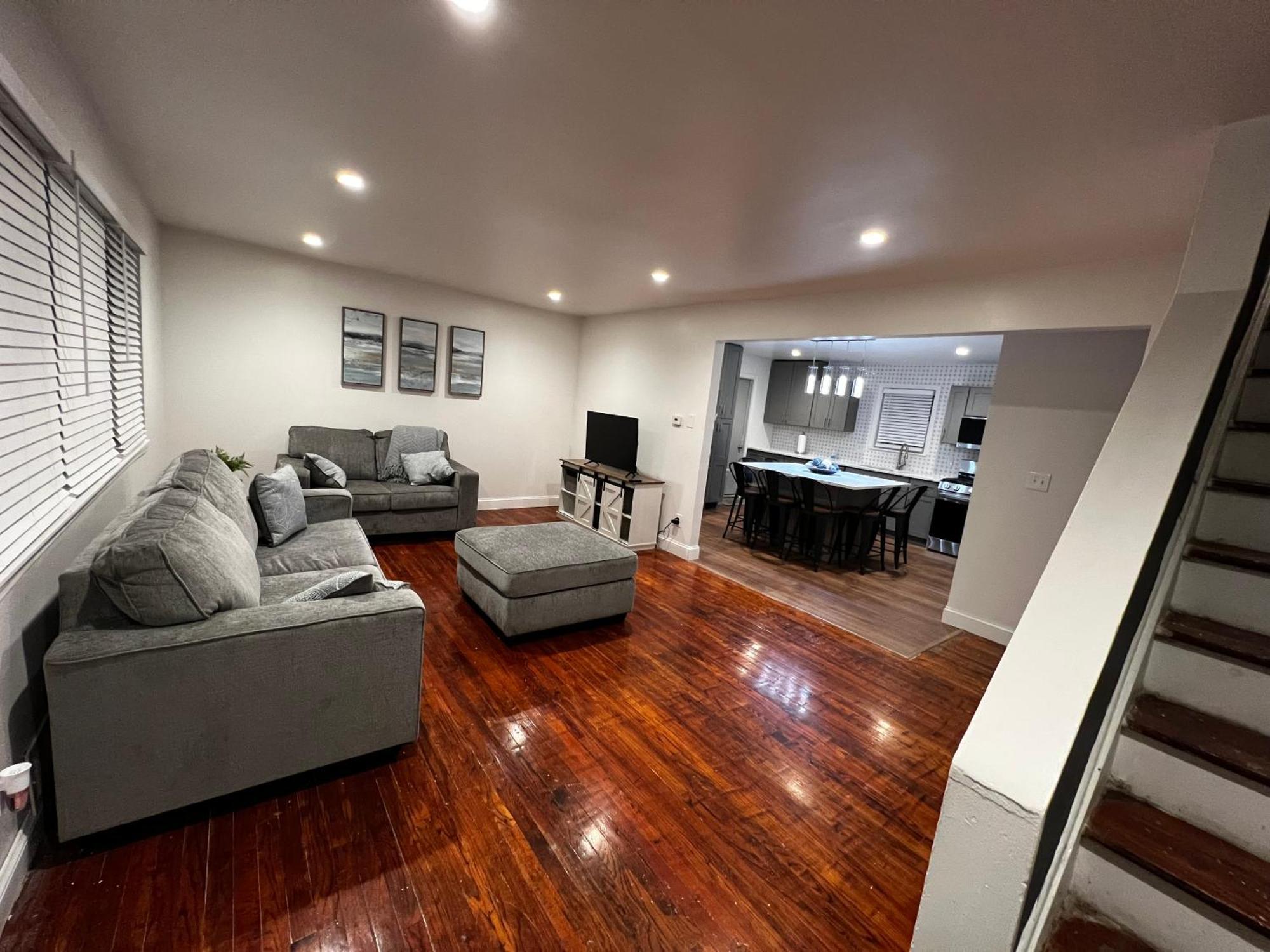 Spacious 3 Bedroom Ewing Home -Quiet Trenton Extérieur photo